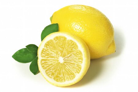 Рецепт лимонного пилинга для комбинированной и жирной кожи лица