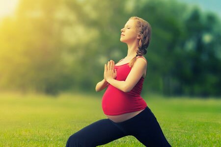 Растяжка для беременных: комплекс простых упражнений 